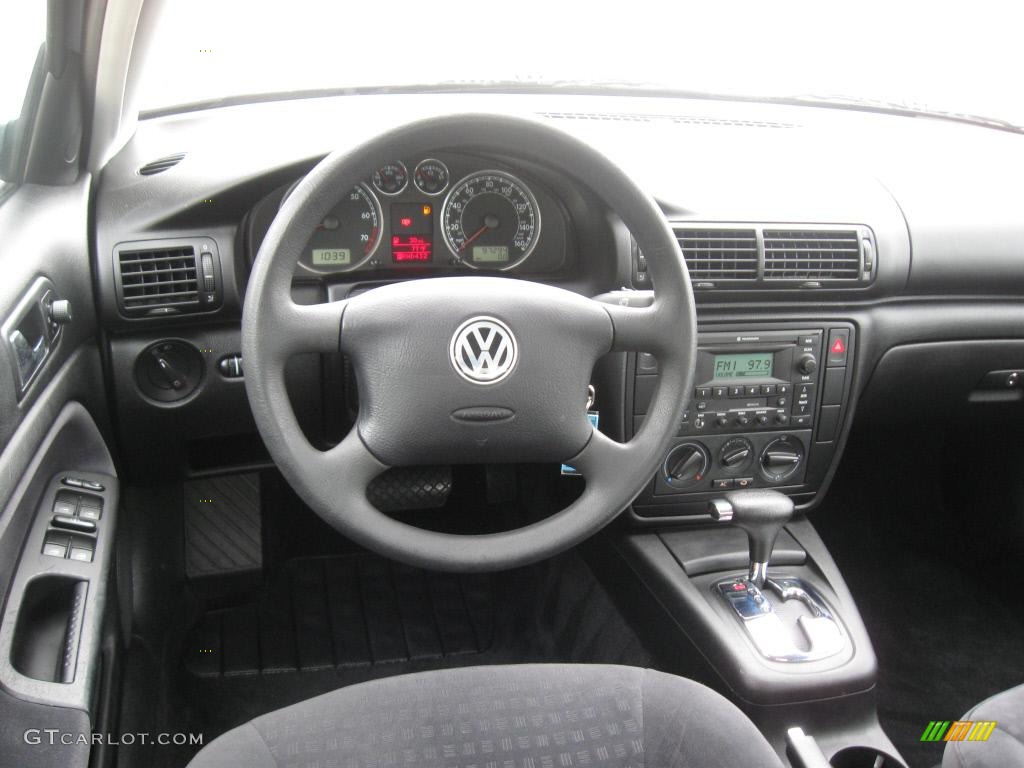 2003 Passat GL Sedan - Silverstone Grey Metallic / Black photo #11