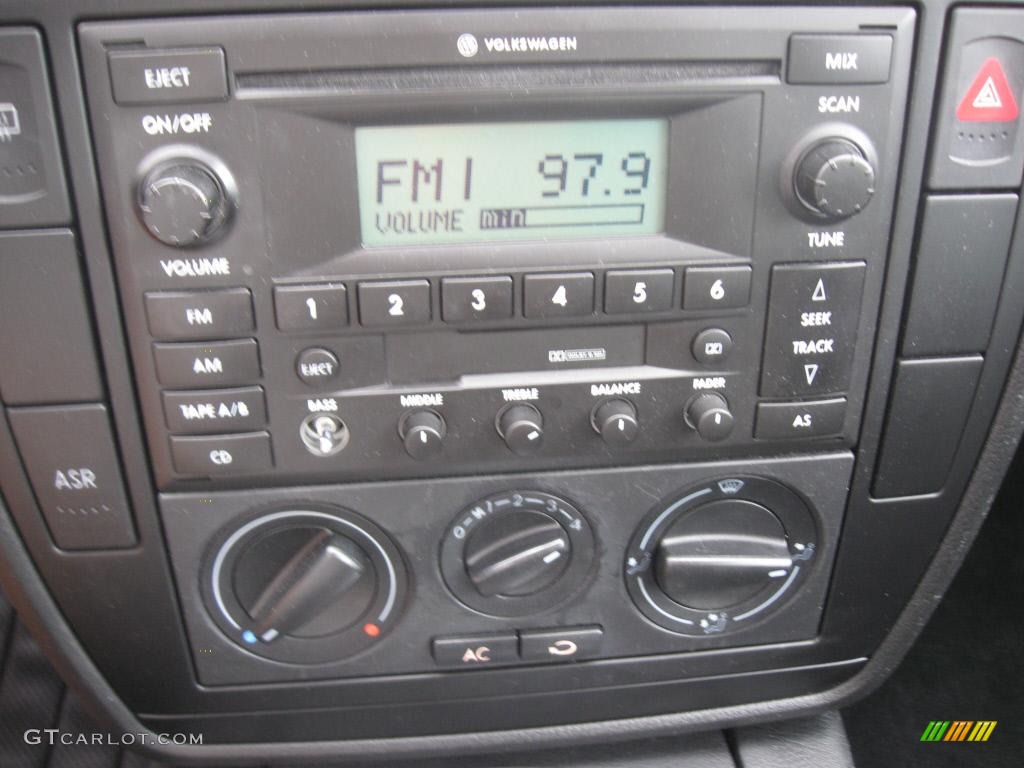 2003 Passat GL Sedan - Silverstone Grey Metallic / Black photo #15