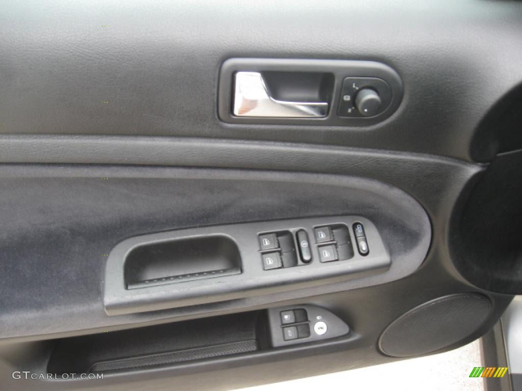 2003 Passat GL Sedan - Silverstone Grey Metallic / Black photo #33