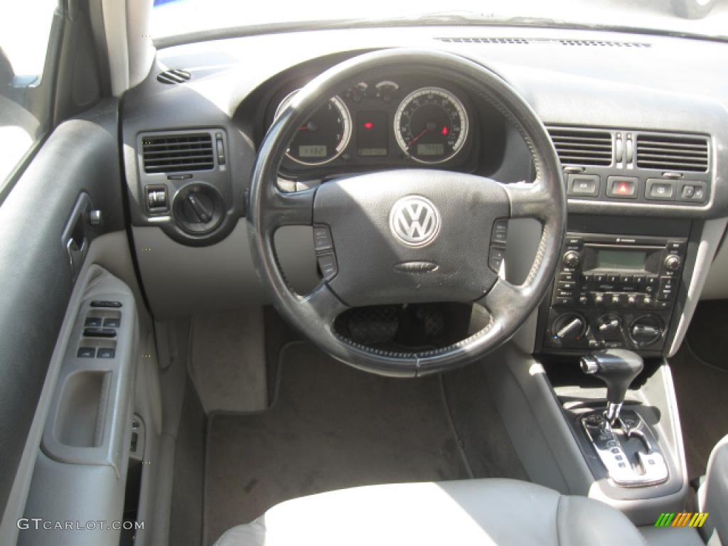 2004 Jetta GLS 1.8T Sedan - Galactic Blue Metallic / Grey photo #11