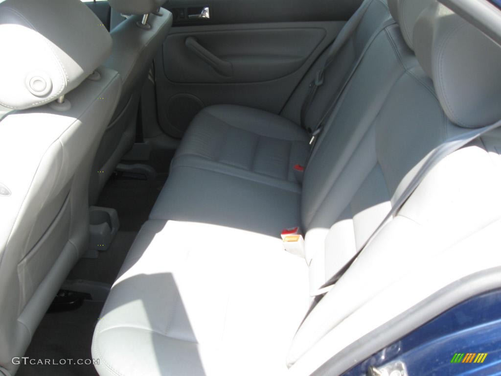 2004 Jetta GLS 1.8T Sedan - Galactic Blue Metallic / Grey photo #30