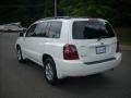 Super White - Highlander V6 4WD Photo No. 5