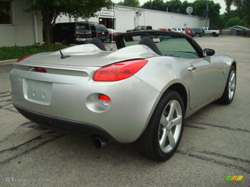2008 Solstice Roadster - Cool Silver / Ebony photo #6