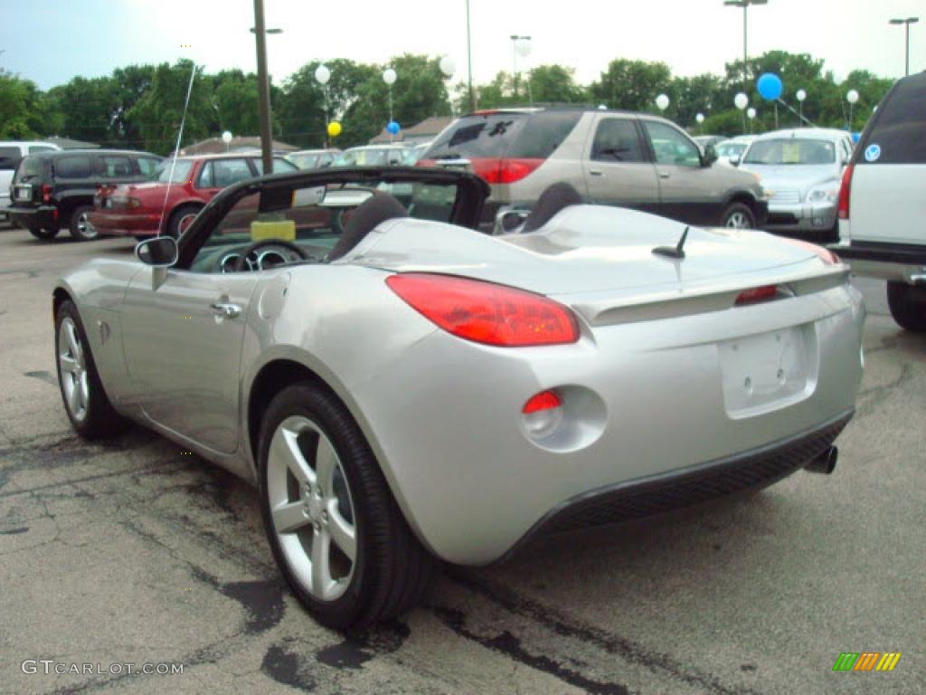 2008 Solstice Roadster - Cool Silver / Ebony photo #8