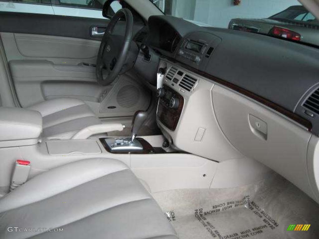 2008 Sonata Limited - Ebony Black / Beige photo #2