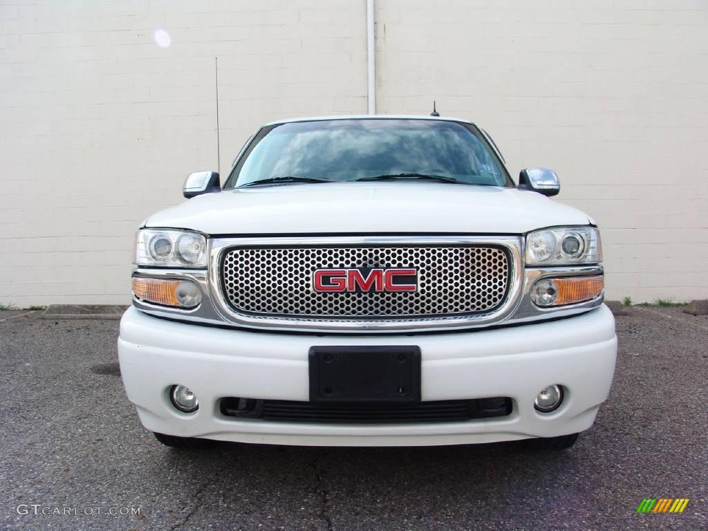 2002 Yukon Denali AWD - Summit White / Stone Gray photo #4