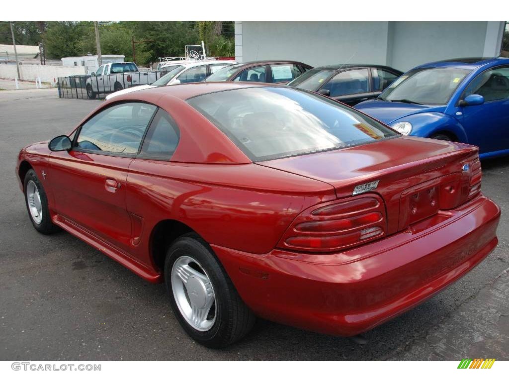 1995 Mustang V6 Coupe - Laser Red Metallic / Gray photo #7