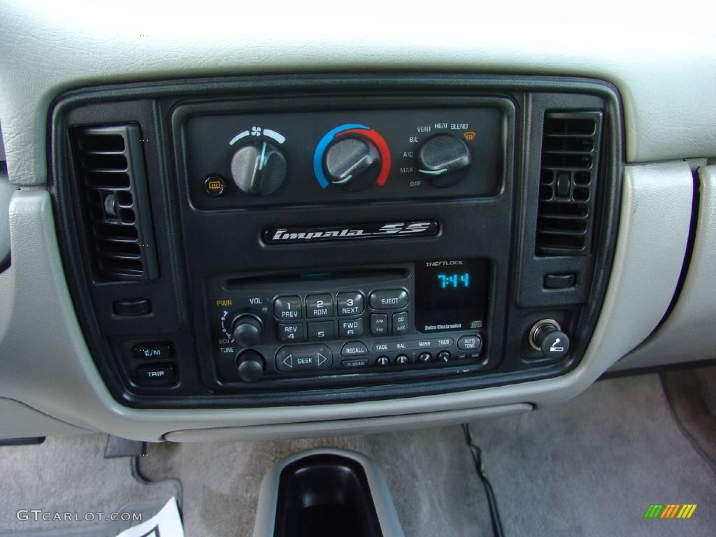 1996 Impala SS - Dark Cherry Metallic / Gray photo #34