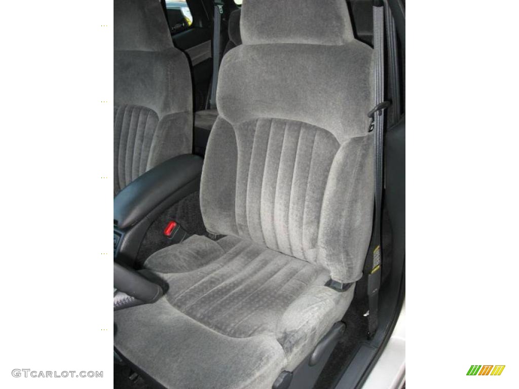 2002 Blazer LS 4x4 - Light Pewter Metallic / Graphite photo #12