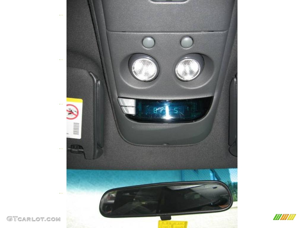 2002 Blazer LS 4x4 - Light Pewter Metallic / Graphite photo #26