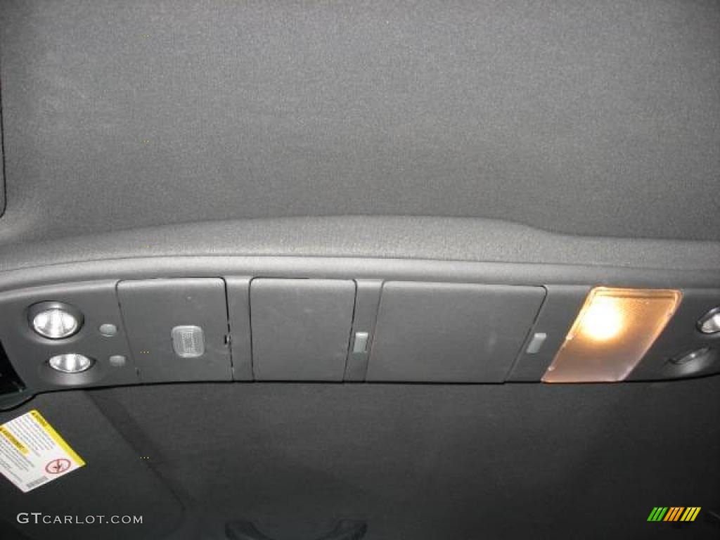 2002 Blazer LS 4x4 - Light Pewter Metallic / Graphite photo #27