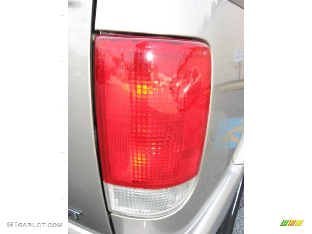 2002 Blazer LS 4x4 - Light Pewter Metallic / Graphite photo #46