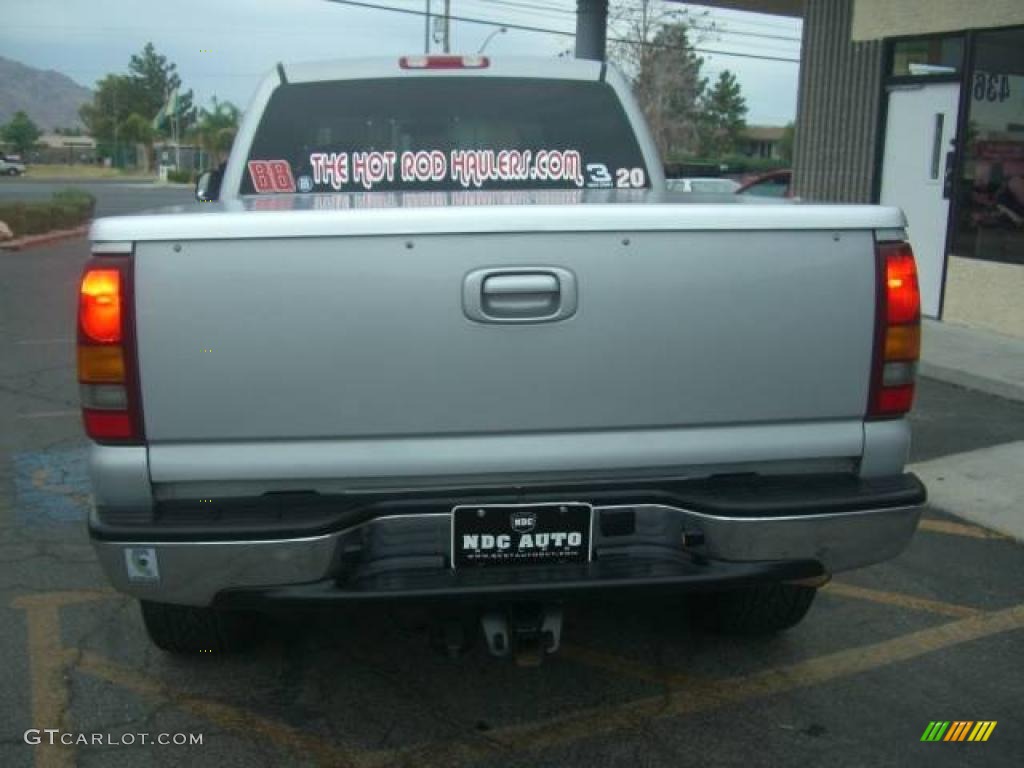 2003 Silverado 1500 HD Crew Cab - Light Pewter Metallic / Dark Charcoal photo #6