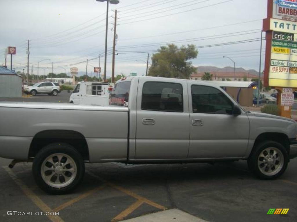 2003 Silverado 1500 HD Crew Cab - Light Pewter Metallic / Dark Charcoal photo #13