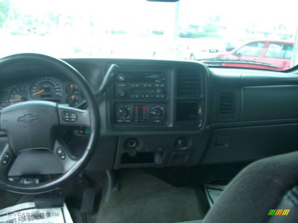 2003 Silverado 1500 HD Crew Cab - Light Pewter Metallic / Dark Charcoal photo #26