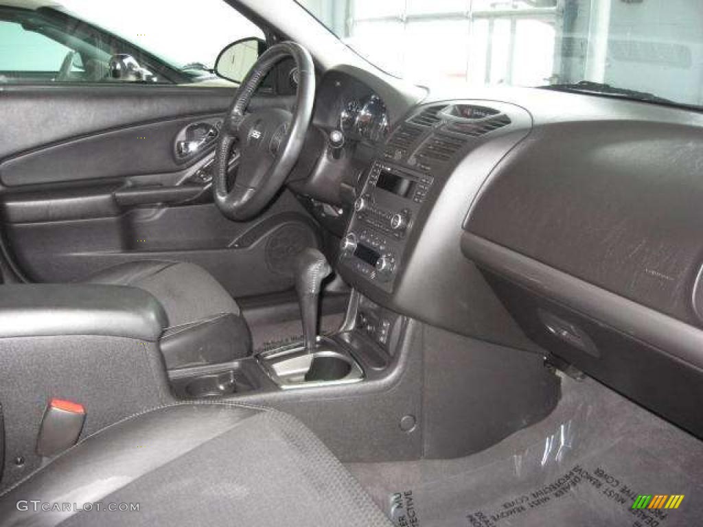 2006 Malibu Maxx SS Wagon - Black / Ebony Black photo #3