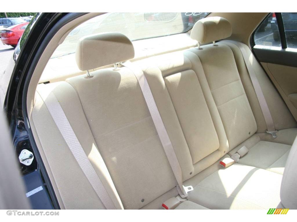 2006 Accord SE Sedan - Nighthawk Black Pearl / Ivory photo #12