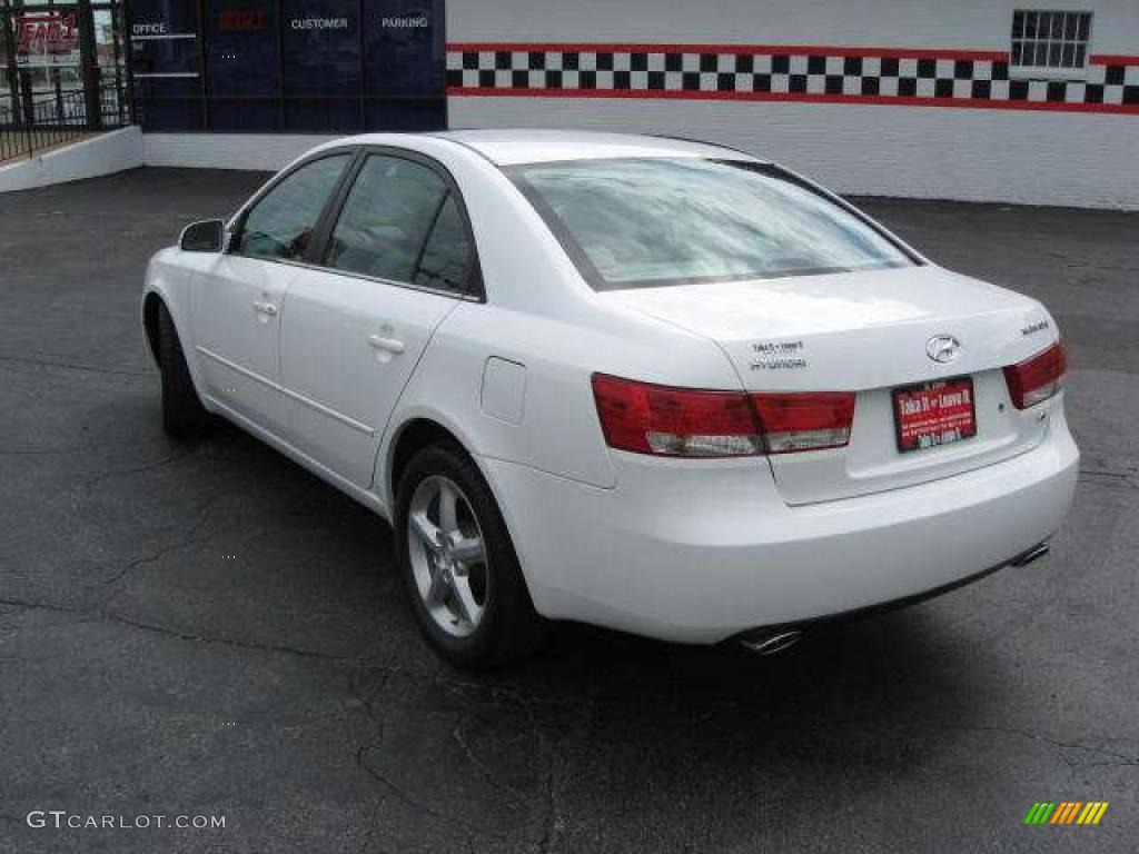 2007 Sonata SE V6 - Arctic White / Gray photo #8