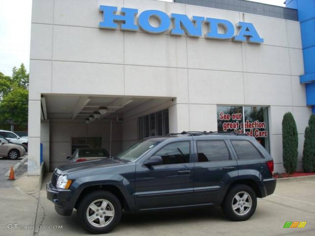 2007 Grand Cherokee Laredo 4x4 - Steel Blue Metallic / Medium Slate Gray photo #1