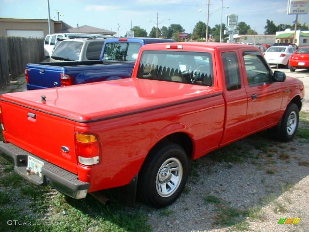 1999 Ranger XLT Extended Cab - Bright Red / Medium Prairie Tan photo #2