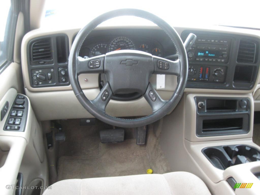 2003 Suburban 2500 LS - Light Pewter Metallic / Tan/Neutral photo #12