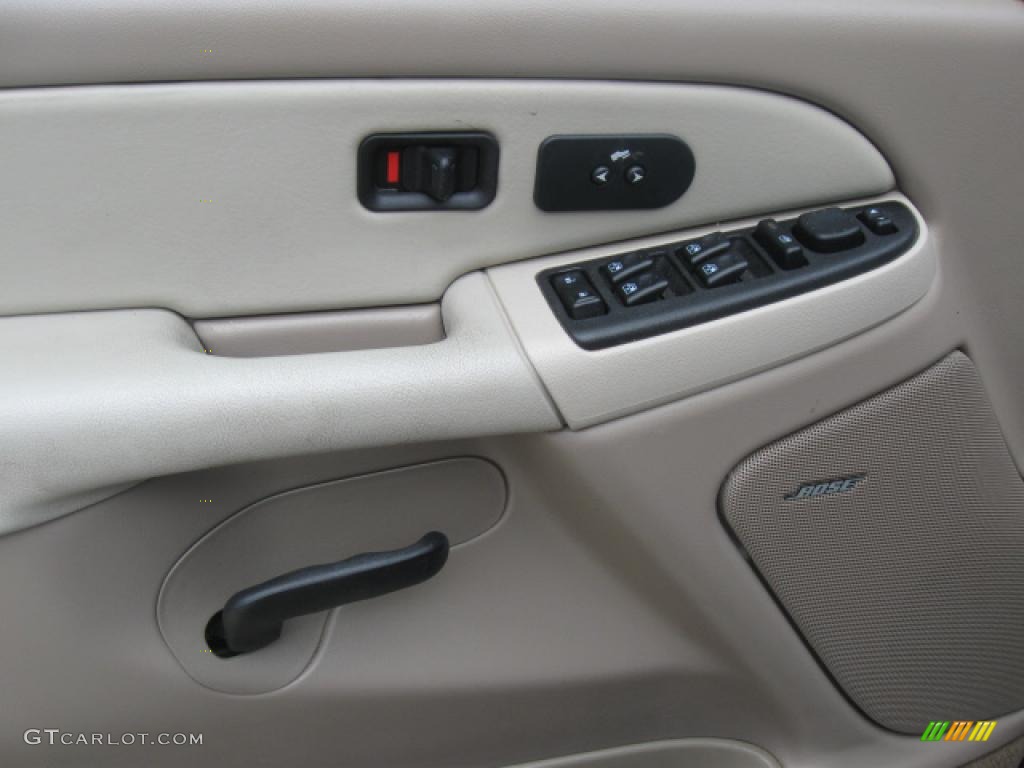 2003 Suburban 2500 LS - Light Pewter Metallic / Tan/Neutral photo #14