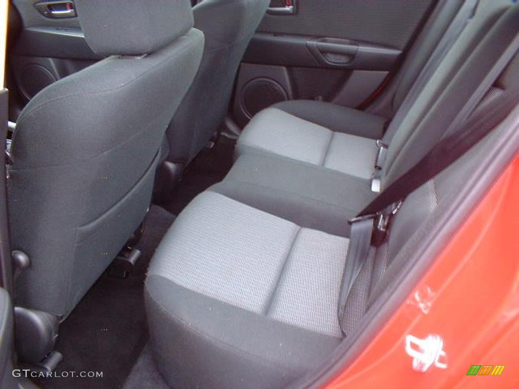 2007 MAZDA3 i Sport Sedan - True Red / Black photo #8