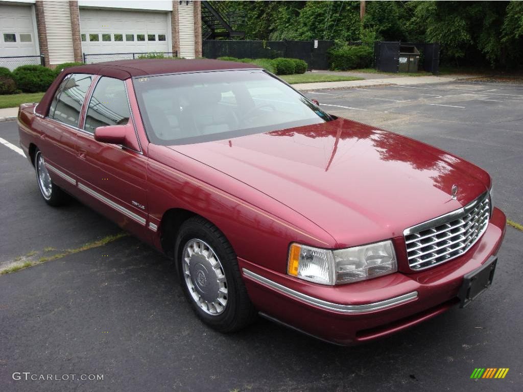 1999 DeVille Sedan - Crimson Pearl / Mulberry photo #2