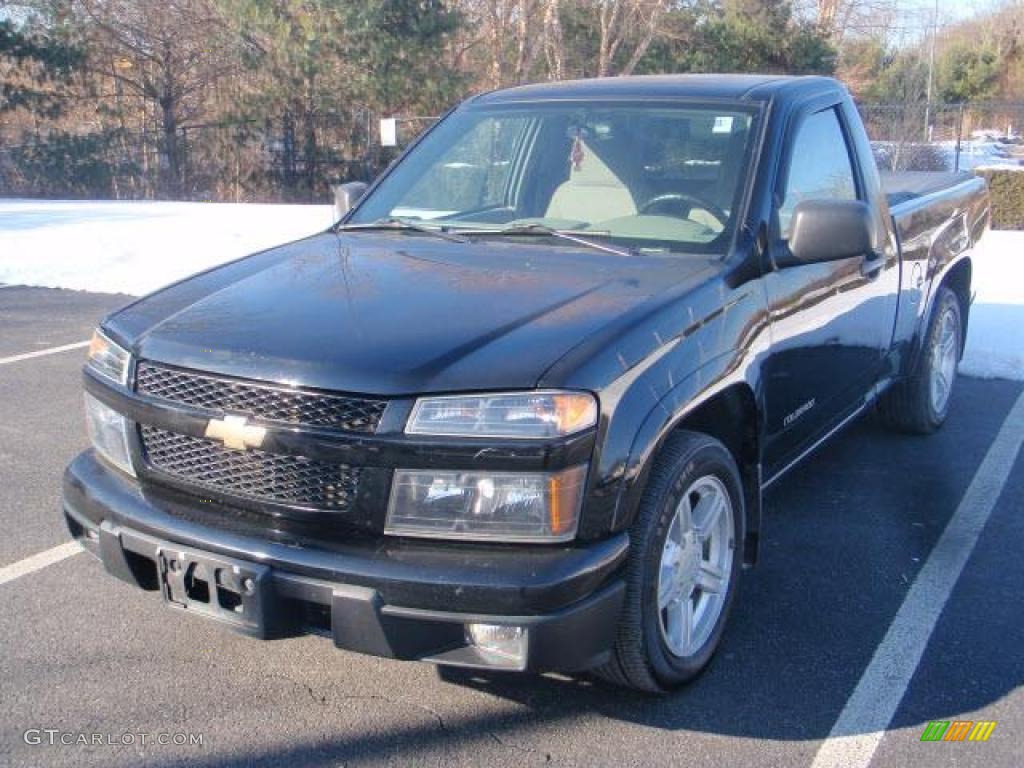 2004 Colorado Regular Cab - Black / Medium Dark Pewter photo #1