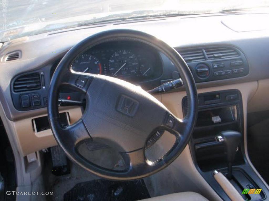 1995 Accord EX Sedan - Sherwood Green Pearl / Beige photo #6
