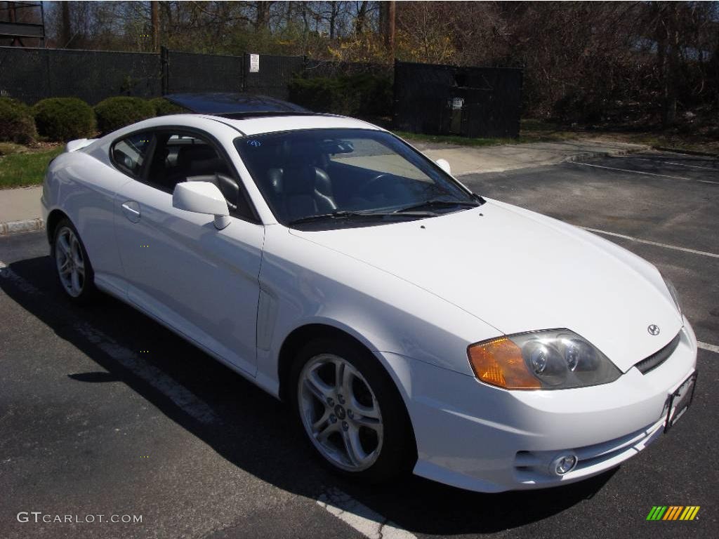 2003 Tiburon GT V6 - Alpine White / Black photo #2