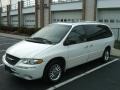 Bright White 2000 Chrysler Town & Country Limited