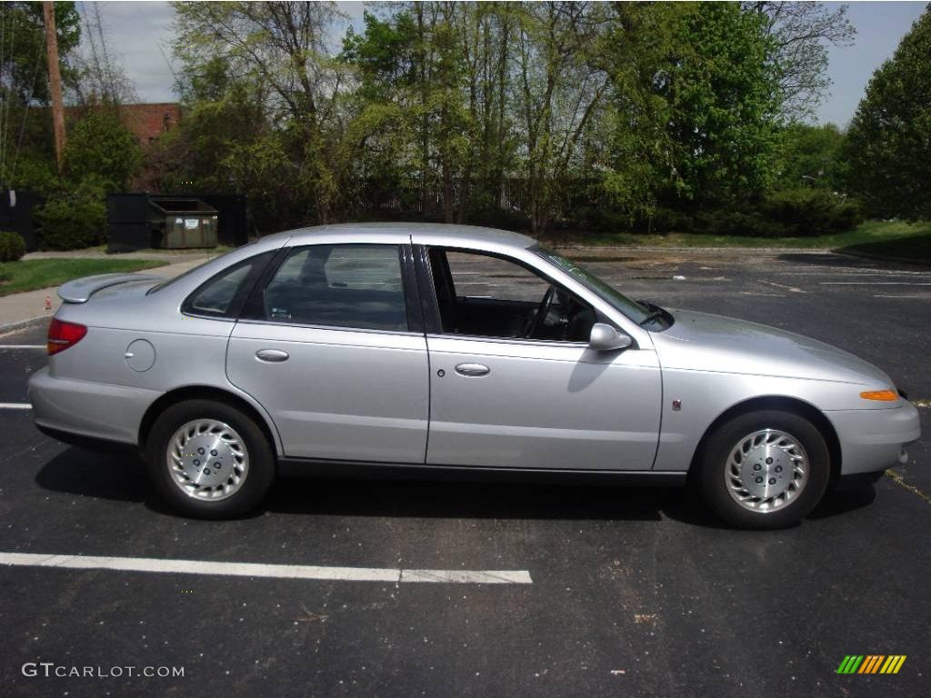 2001 L Series L300 Sedan - Bright Silver / Gray photo #11
