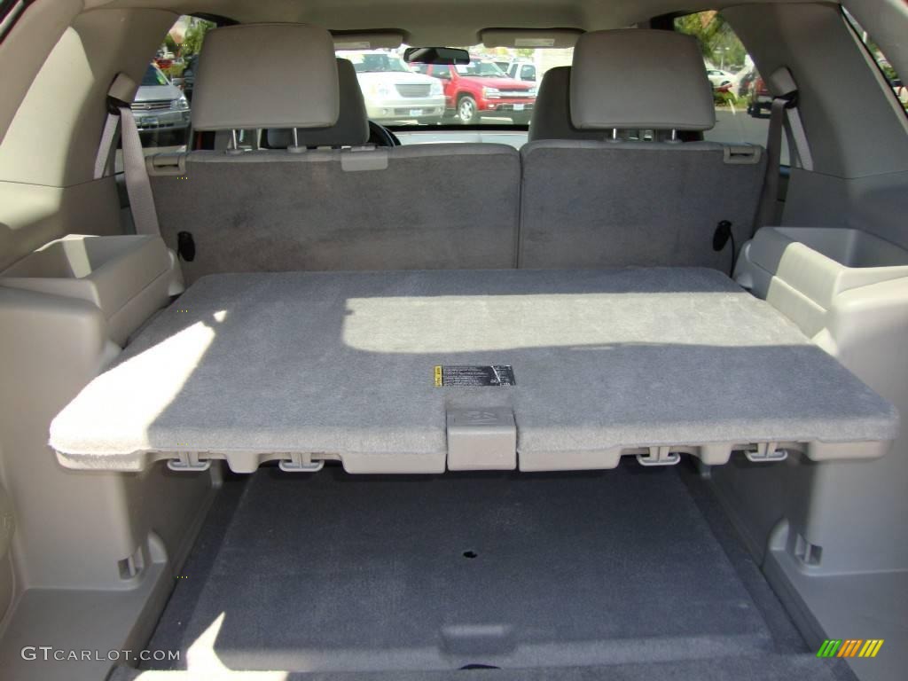 2005 Equinox LS - Salsa Red Metallic / Light Gray photo #11