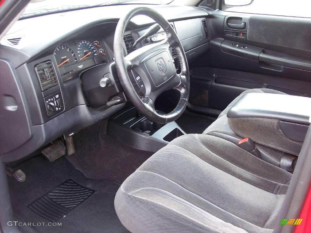 2001 Dakota Sport Quad Cab 4x4 - Flame Red / Dark Slate Gray photo #31