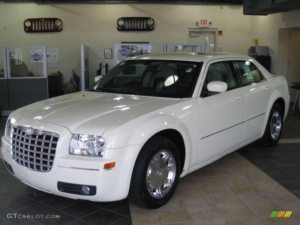 2005 Cool Vanilla Chrysler 300 Limited 15062796 Gtcarlot Com Car Color Galleries