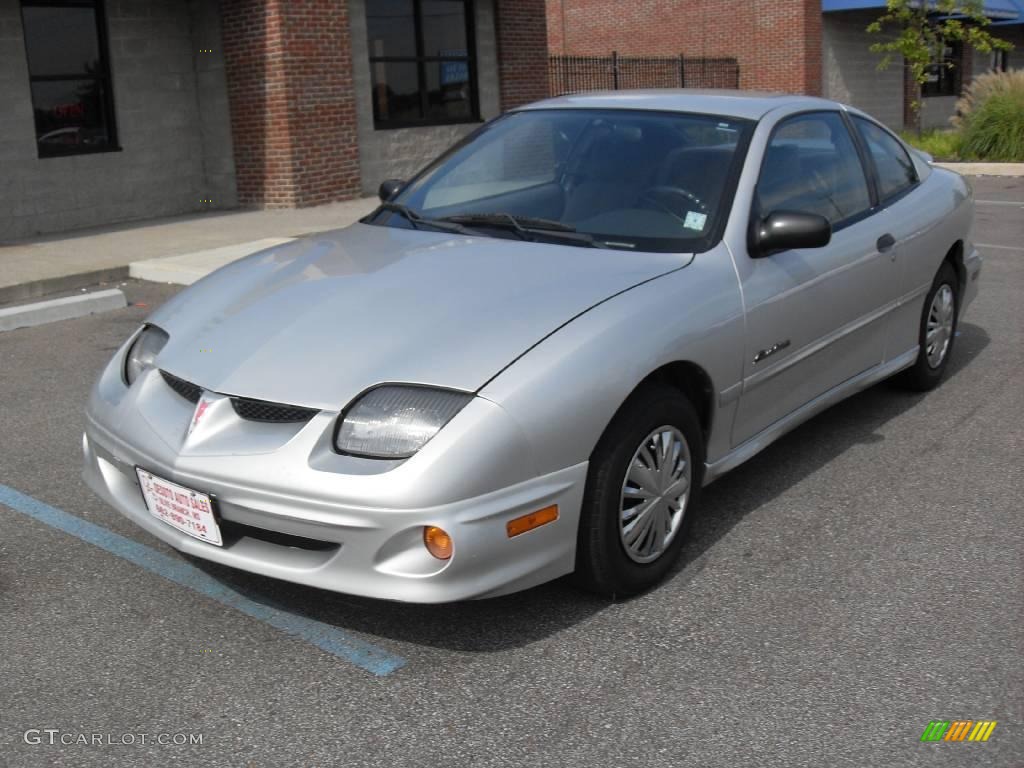 2000 Sunfire SE Coupe - Ultra Silver Metallic / Graphite photo #2