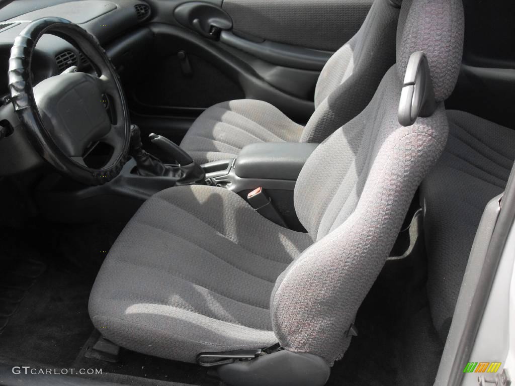 2000 Sunfire SE Coupe - Ultra Silver Metallic / Graphite photo #9