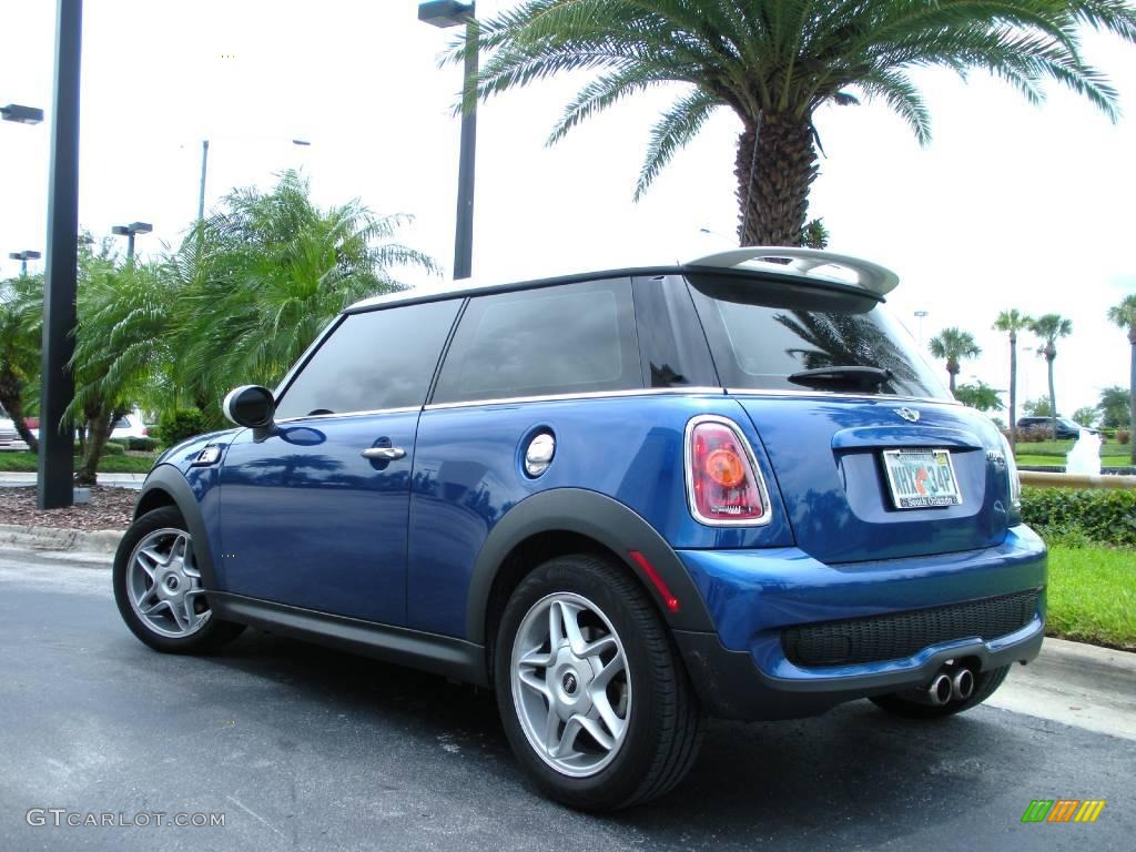 2007 Cooper S Hardtop - Lightning Blue Metallic / Grey/Carbon Black photo #15