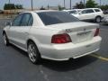 2001 Northstar White Mitsubishi Galant ES  photo #3