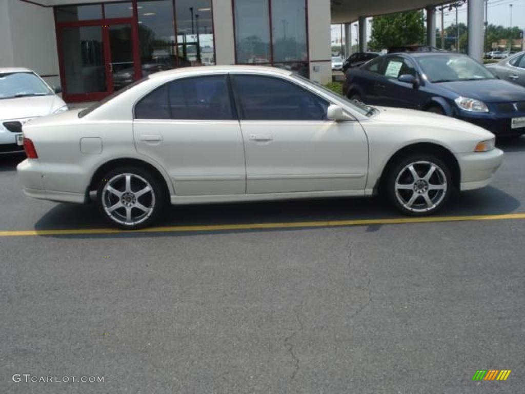 2001 Galant ES - Northstar White / Tan photo #6