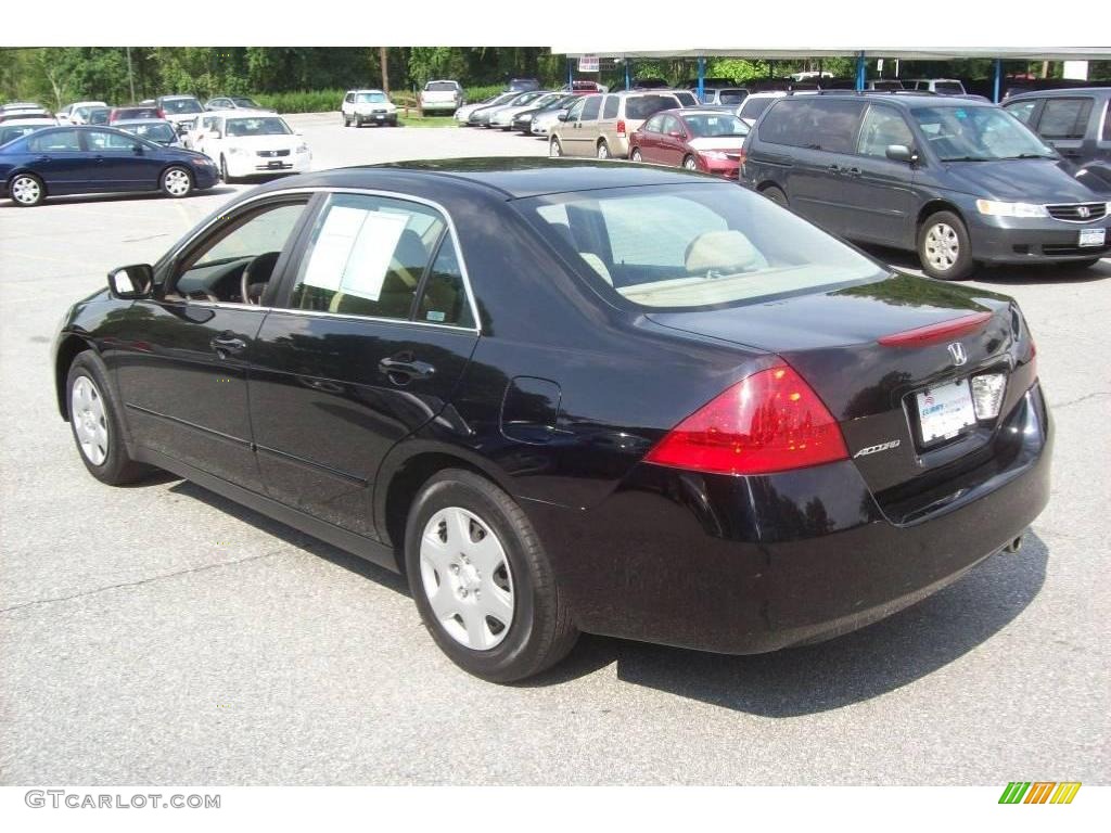 2006 Accord LX Sedan - Nighthawk Black Pearl / Ivory photo #2