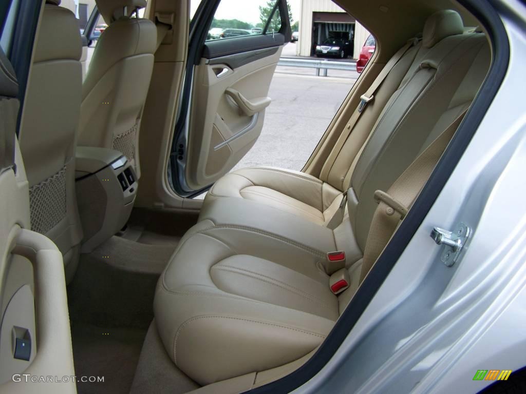 2009 CTS Sedan - Radiant Silver / Cashmere/Cocoa photo #11