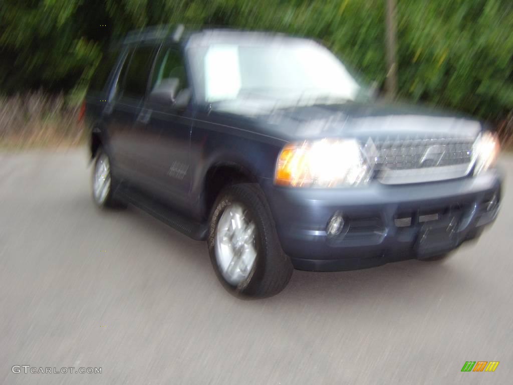 2004 Explorer XLT - Medium Wedgewood Blue Metallic / Gray photo #4