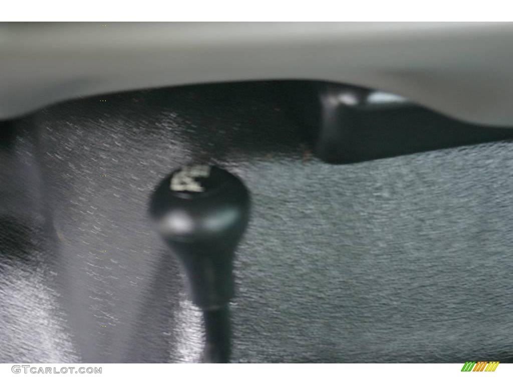 2001 F250 Super Duty XL Regular Cab 4x4 - Black / Medium Graphite photo #6