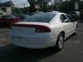 2000 Stone White Dodge Intrepid   photo #7