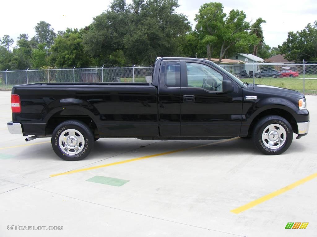 2006 F150 XLT Regular Cab - Black / Tan photo #2