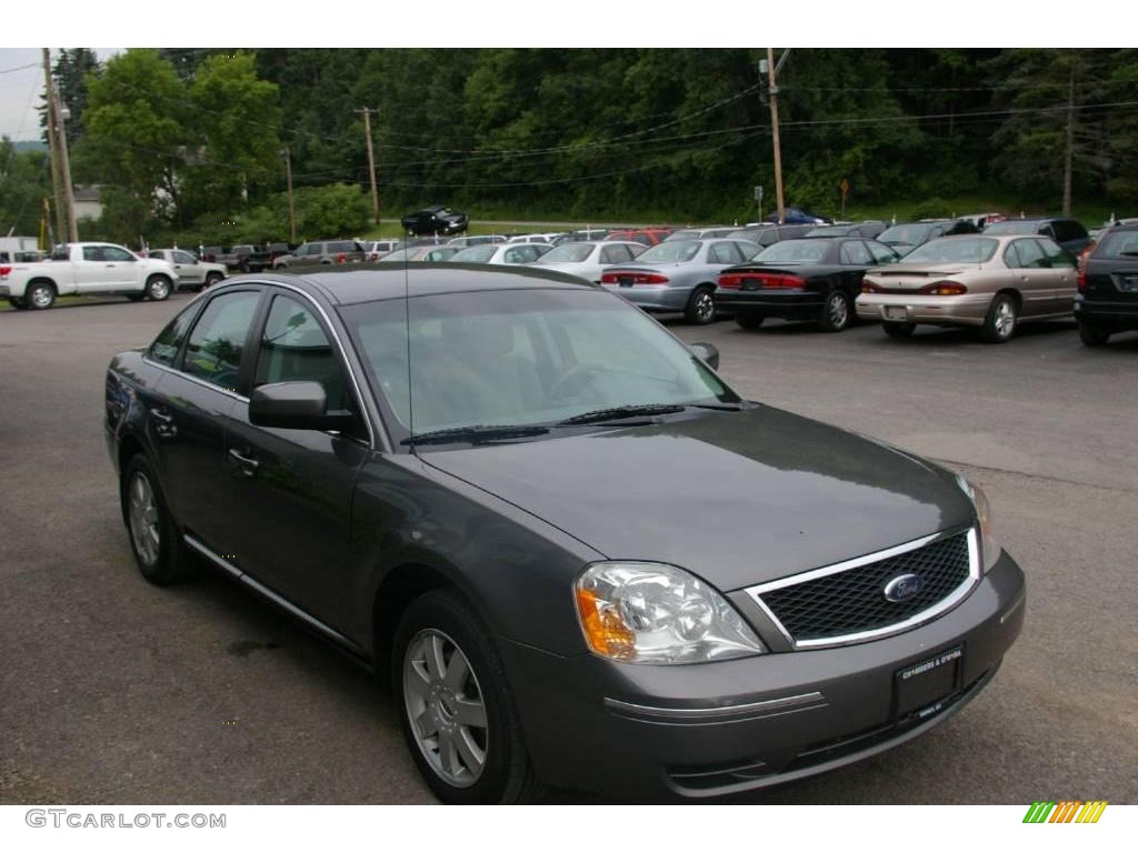 2006 Five Hundred SE AWD - Dark Shadow Grey Metallic / Shale Grey photo #18