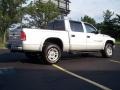 2001 Bright Silver Metallic Dodge Dakota Sport Quad Cab 4x4  photo #14