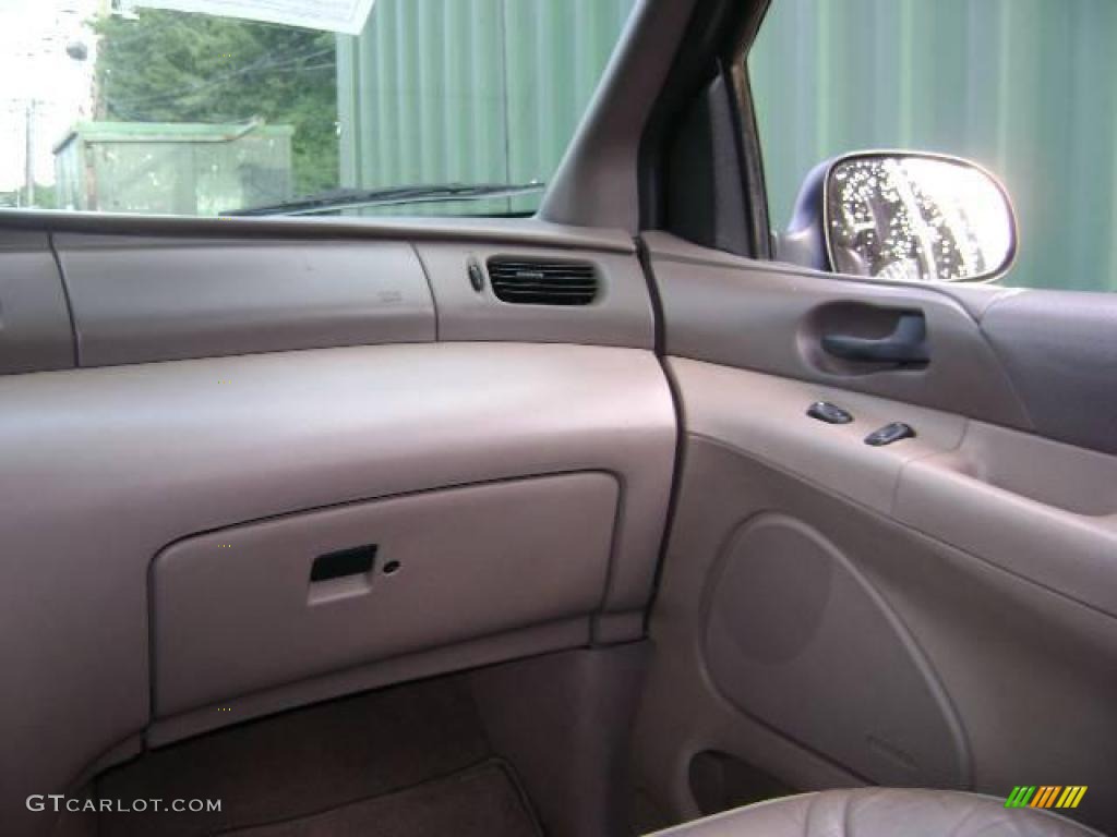 1998 Windstar LX - Medium Seafoam Green Metallic / Medium Parchment photo #17